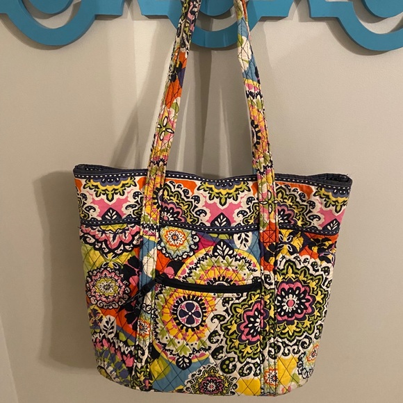 Vera Bradley Handbags - Vera Bradley Tote
